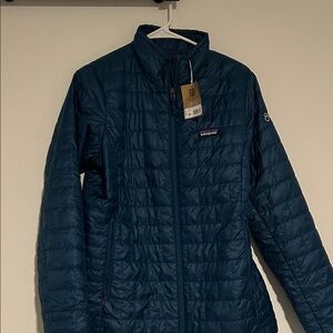 Patagonia Women's Dark Teal Quilted Puffer Jacket